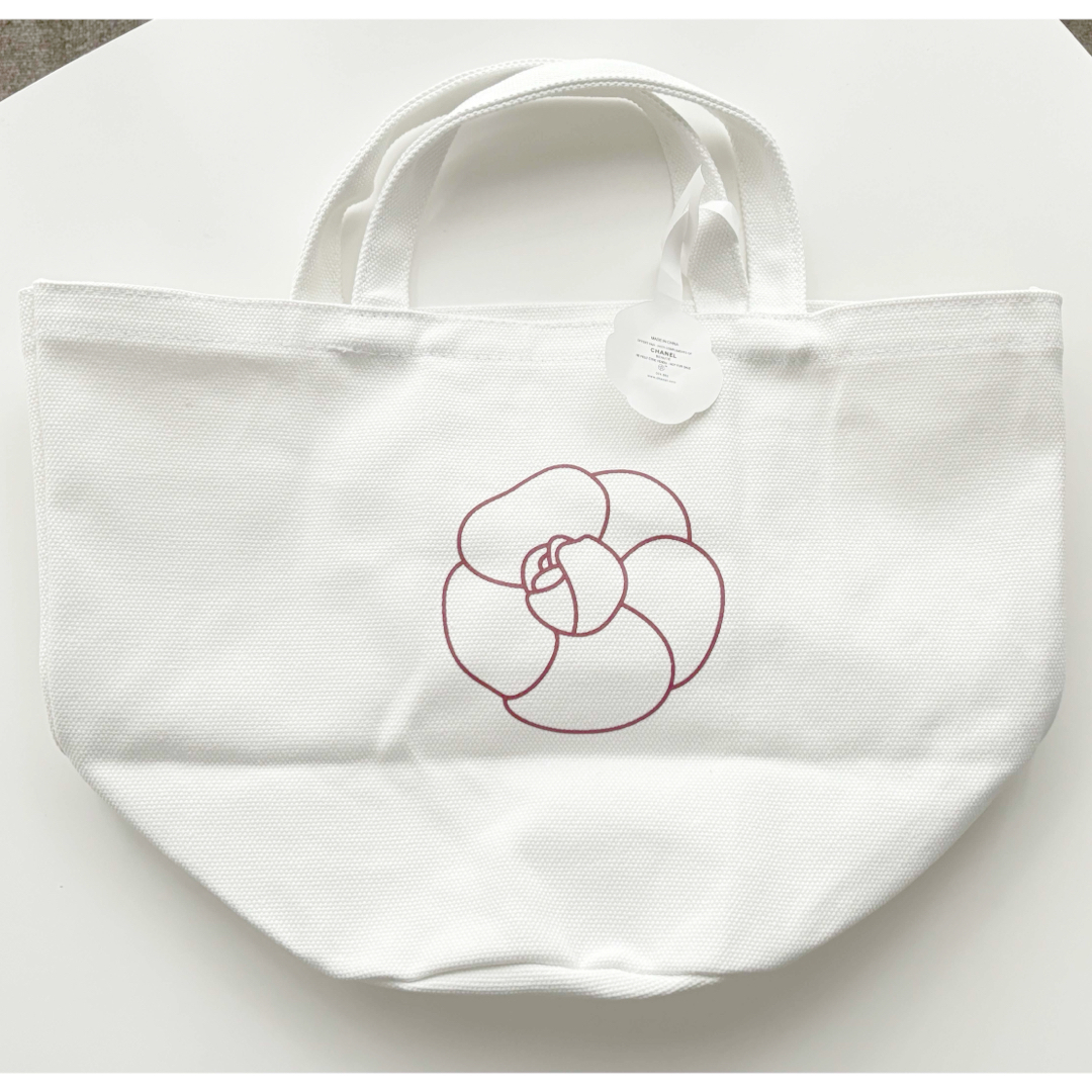 CHANEL - ☆未使用☆ シャネル N°1 DE CHANEL ノベルティ トートバッグ