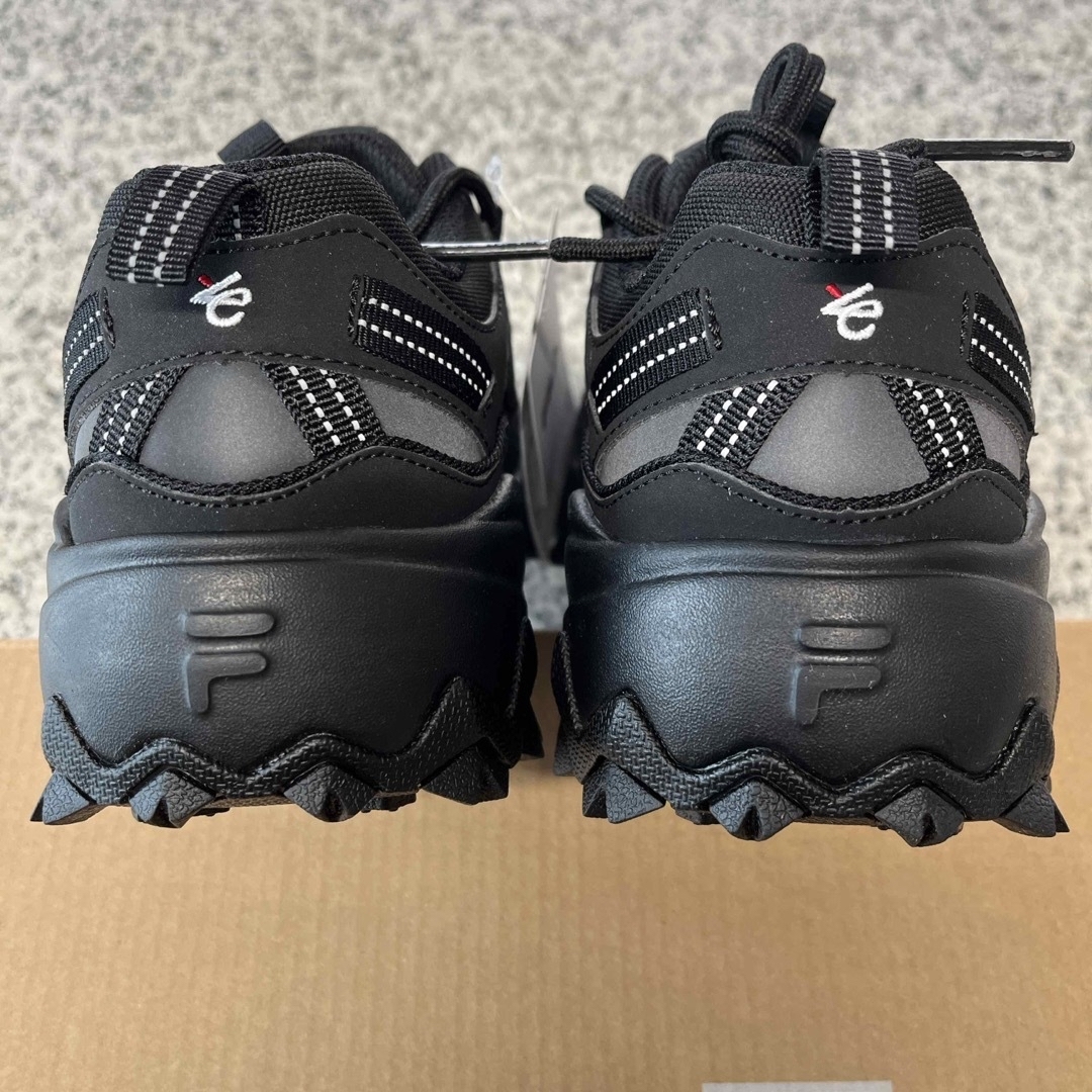 FILA - そらる × FILA OAKMONT TR-はんぺんくん フィラ スニーカーの