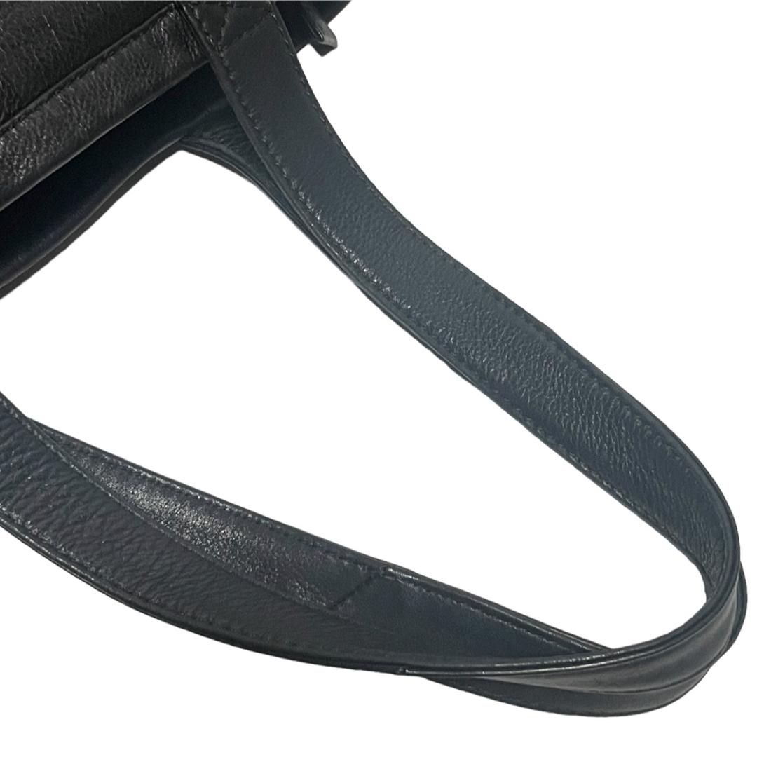 marimekko - 【激レア】マリメッコ トートバッグ オールレザー