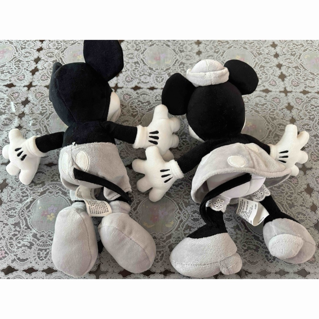 Disney - 海外ディズニー限定 モノクロ ミッキー ミニーの通販 by