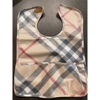 BURBERRY（お食事エプロン）のフリマアイテム一覧