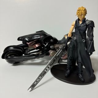 SQUARE ENIX - FF7 アドベントチルドレン リミテッド フィギュア