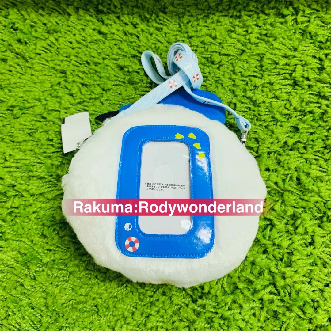 ドナルド パスケース ポーチ ディズニーリゾートの通販 by