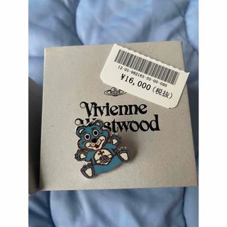 Vivienne Westwood（バッジ/ピンバッジ）のフリマアイテム一覧