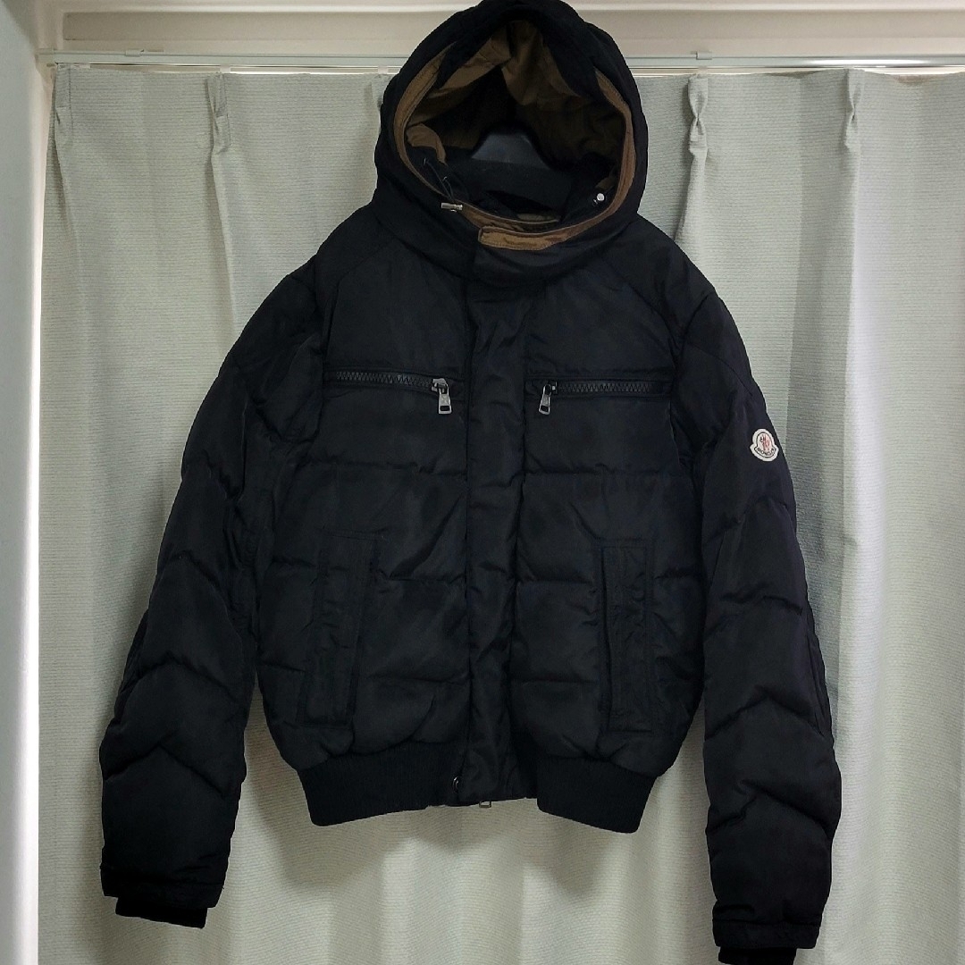 MONCLER - MONCLER フード付きダウンジャケット 黒 サイズ 3の通販 by