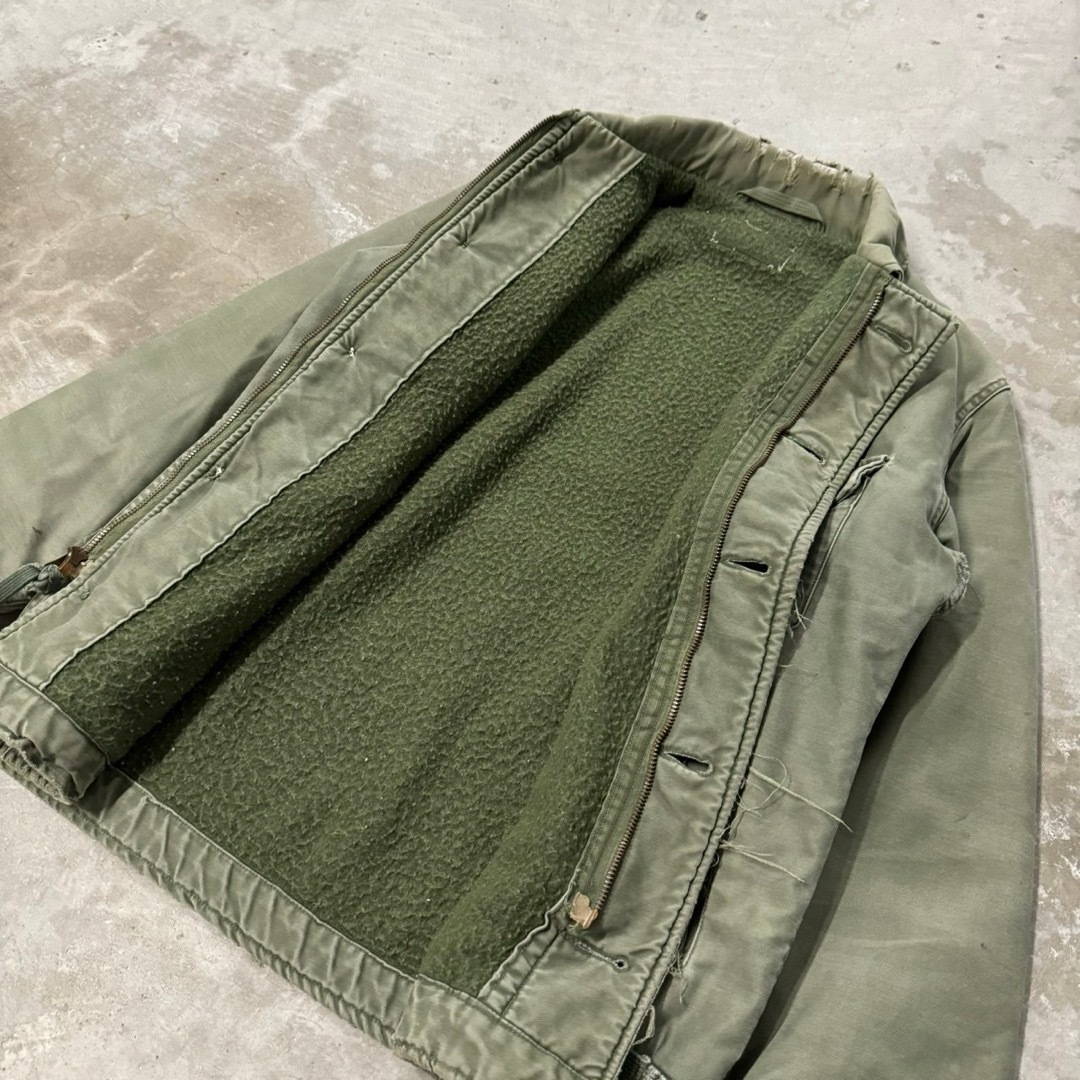 MILITARY - 希少 最初期 60s 米軍 実物 USN A-2 デッキジャケット三角