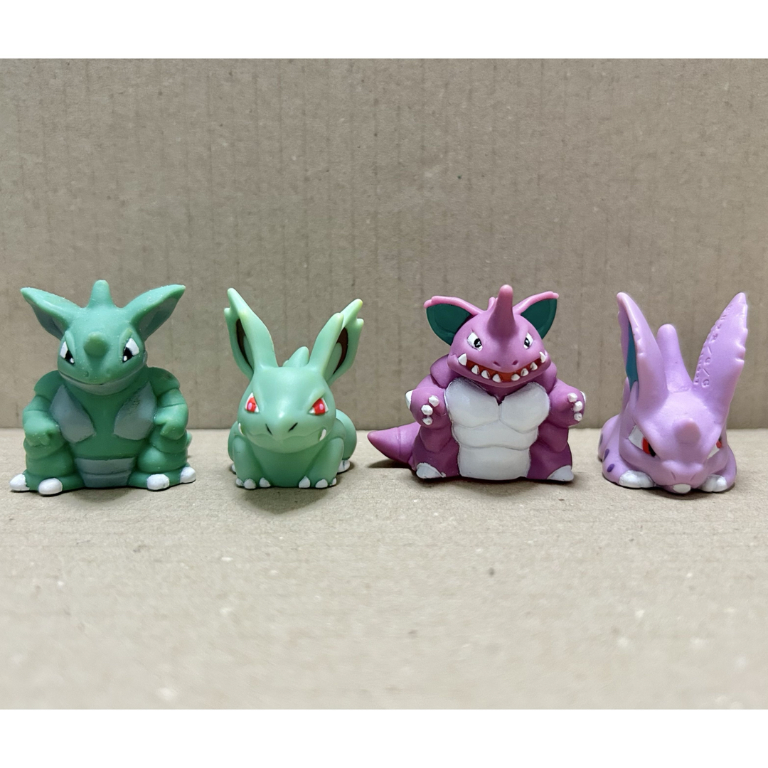ポケモンキッズ ニドラン♂♀ ニドキング ニドクイン 指人形 初期の