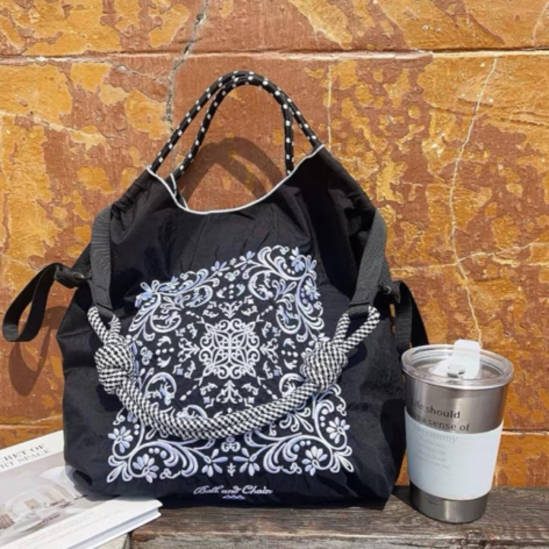 ボールアンドチェーン Mサイズ バンダナ柄ストラップ付きの通販 by