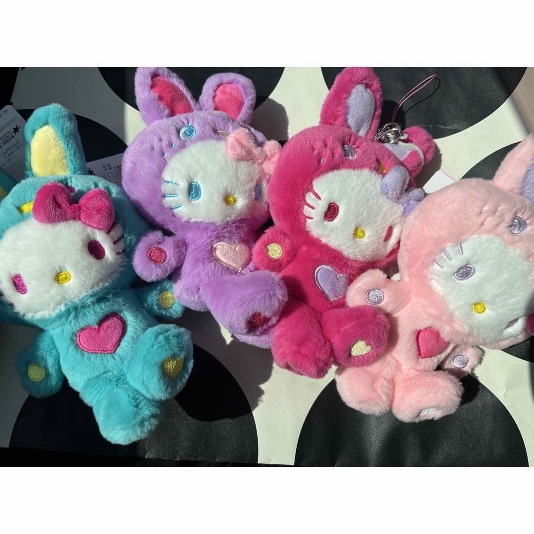 店舗限定品】アベイル キティちゃん 限定 完売 うさぎ マスコットの