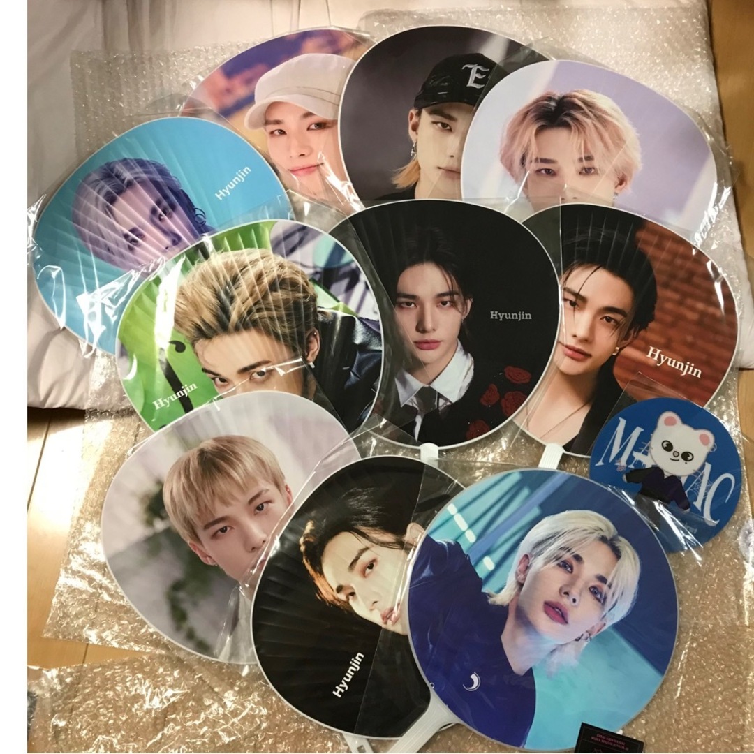 straykids ヒョンジン 公式うちわセットの通販 by ODD EYE⭐️shop｜ラクマ