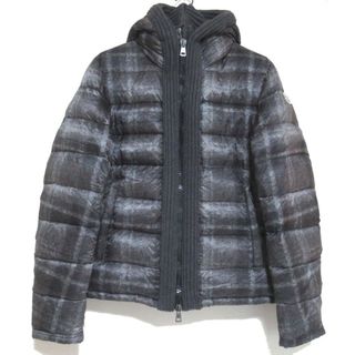 MONCLER（ダウンジャケット ・ グレー/灰色系）のフリマアイテム一覧