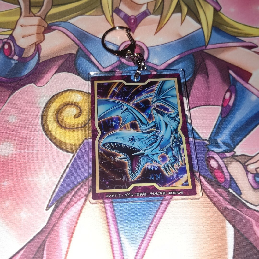 遊戯王 ycsj 心宿りし青眼竜 アクリルキーホルダー