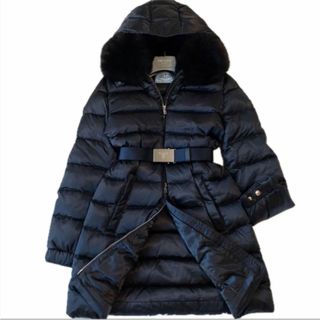 PRADA（ファー ・ ダウンコート）のフリマアイテム一覧