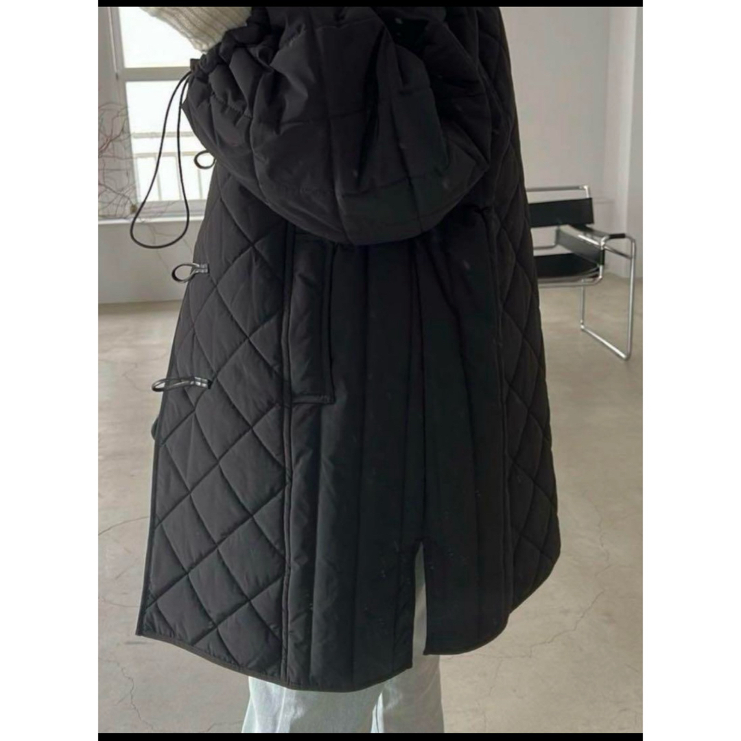 ウィルフリー キルティング トグル ダウン キルティングコート 白の