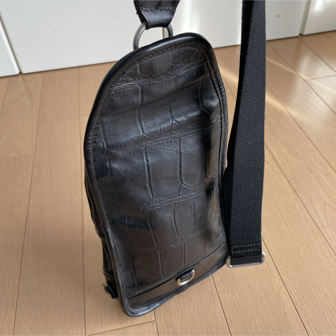 Daniel & Bob - エディフィス別注ダニエル&ボブボディバッグピッポ型