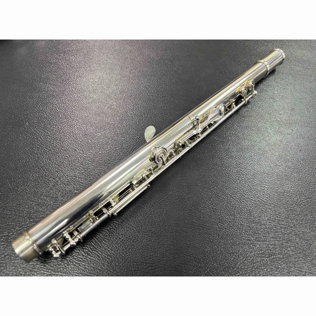 美品 メンテナンス済】 YAMAHA YFL611-2 H足 フルート 総銀の通販 by