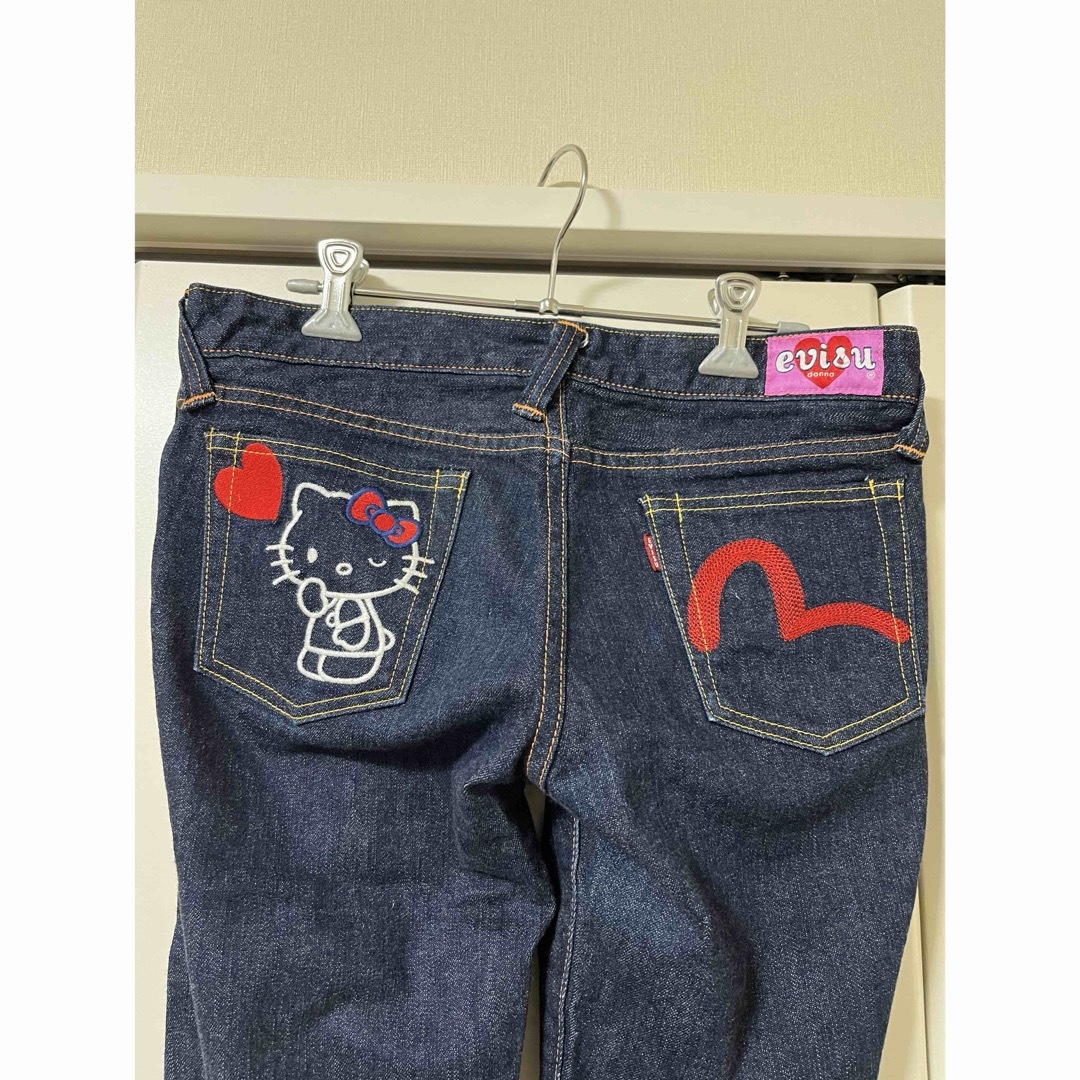 EVISジーンズ×hello kittyコラボジーンズエビスジーンズ-デジカメ