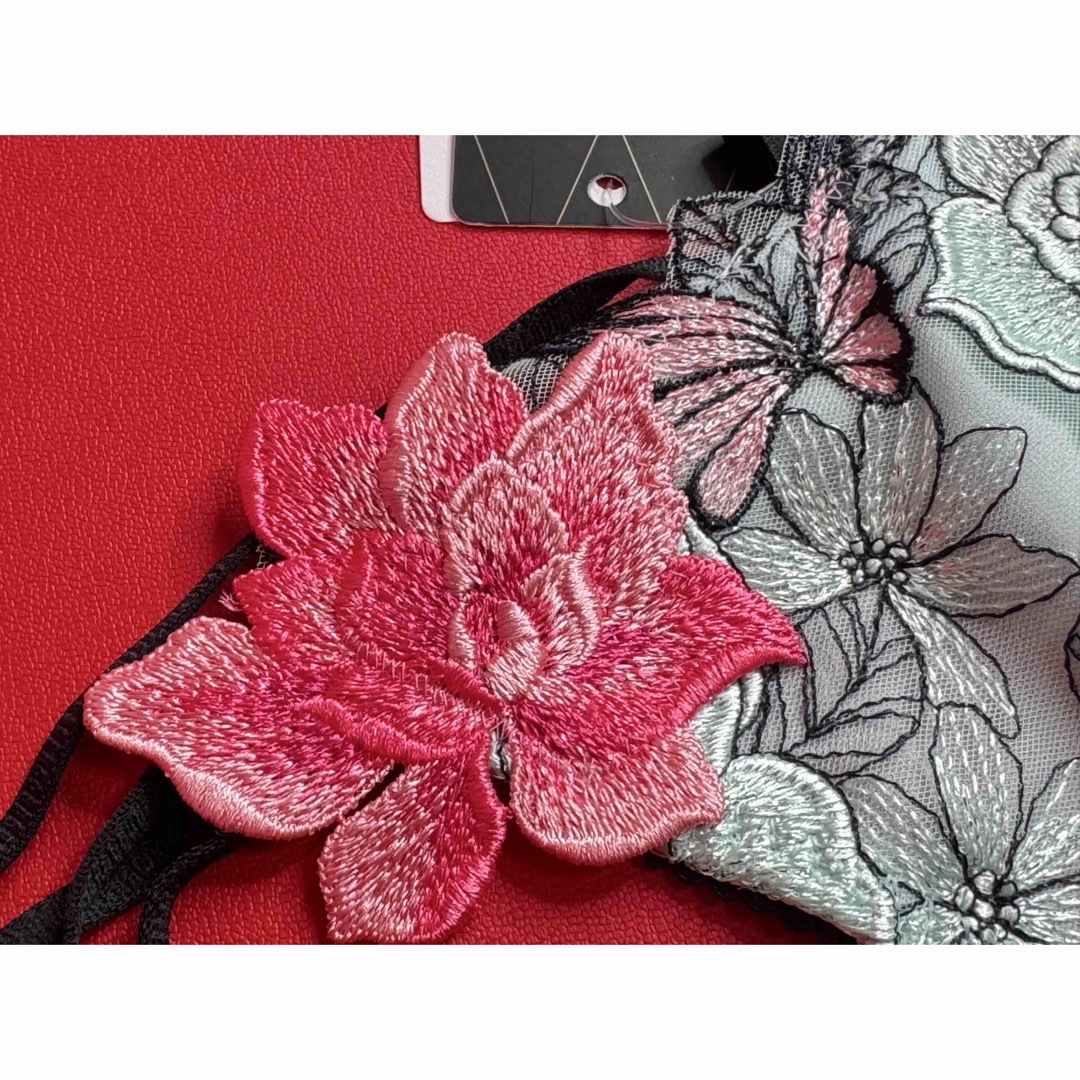 Wacoal - サルート 83グループ ホリック D70&ソングM TU 蝶々の通販 by