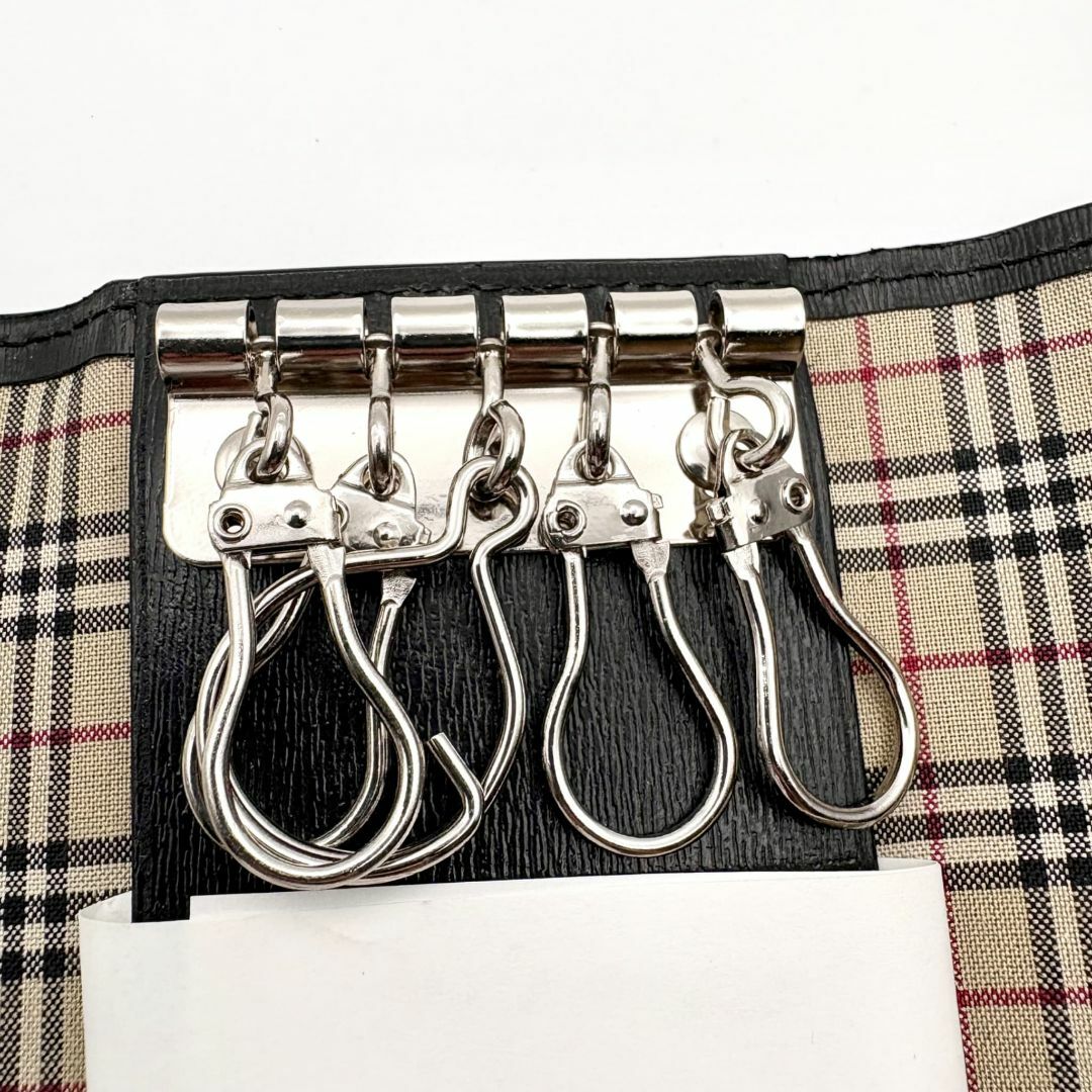BURBERRY - 【極美品☆】バーバリー キーケース 5連 ブラック ノバ