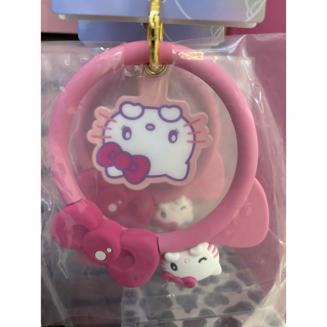 USJ - USJ 限定 キティーちゃん スマートフォンストラップの通販 by