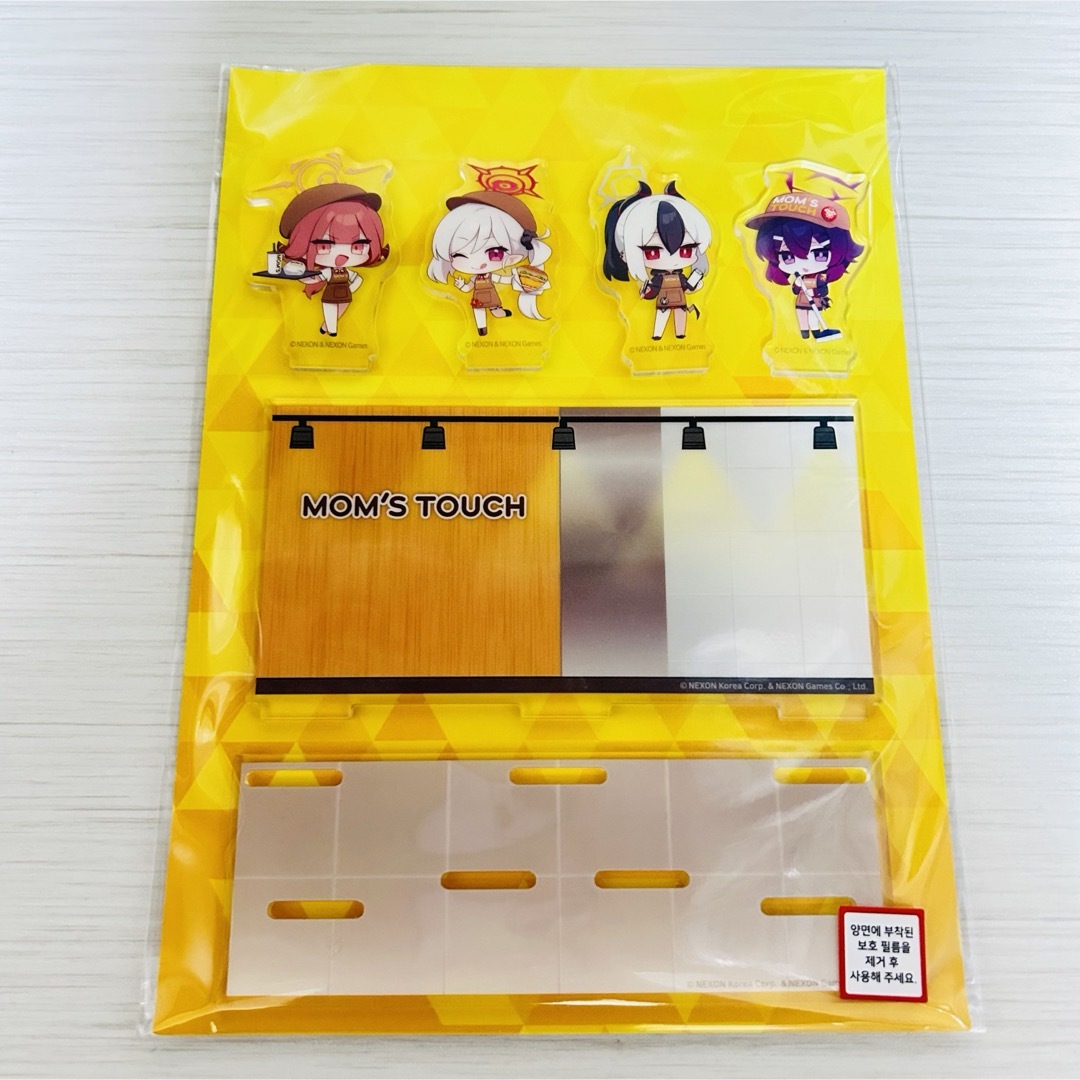 韓国限定 ブルアカ マムズタッチコラボアクリルジオラマの通販 by