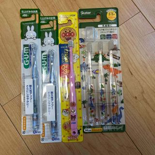 SUNSTAR - サンスター 子供用歯ブラシ しまじろうの通販 by だいりょう