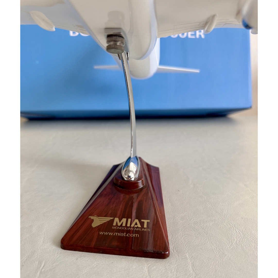 モンゴリアン エアライン 模型 767-300ERの通販 by つよぽん's shop