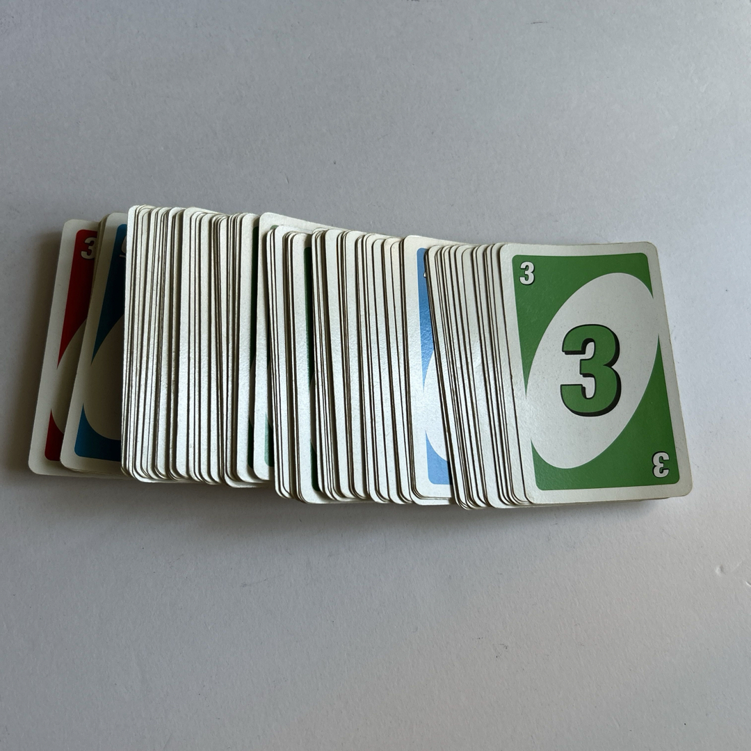 UNO カードゲーム Mattelの通販 by あっこちん's shop｜ラクマ