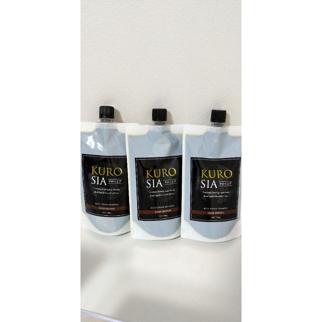 クローシアの通販 by みーさん's shop｜ラクマ