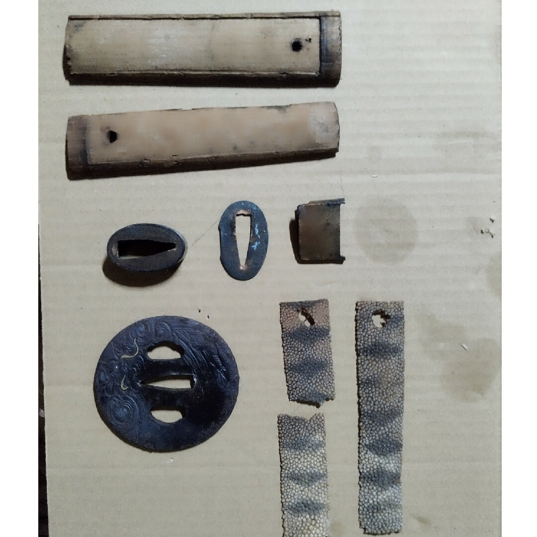 雲龍 龍 刀装具 鍔 切羽 はばき 縁金 銘有脇差装具 骨董の通販 by