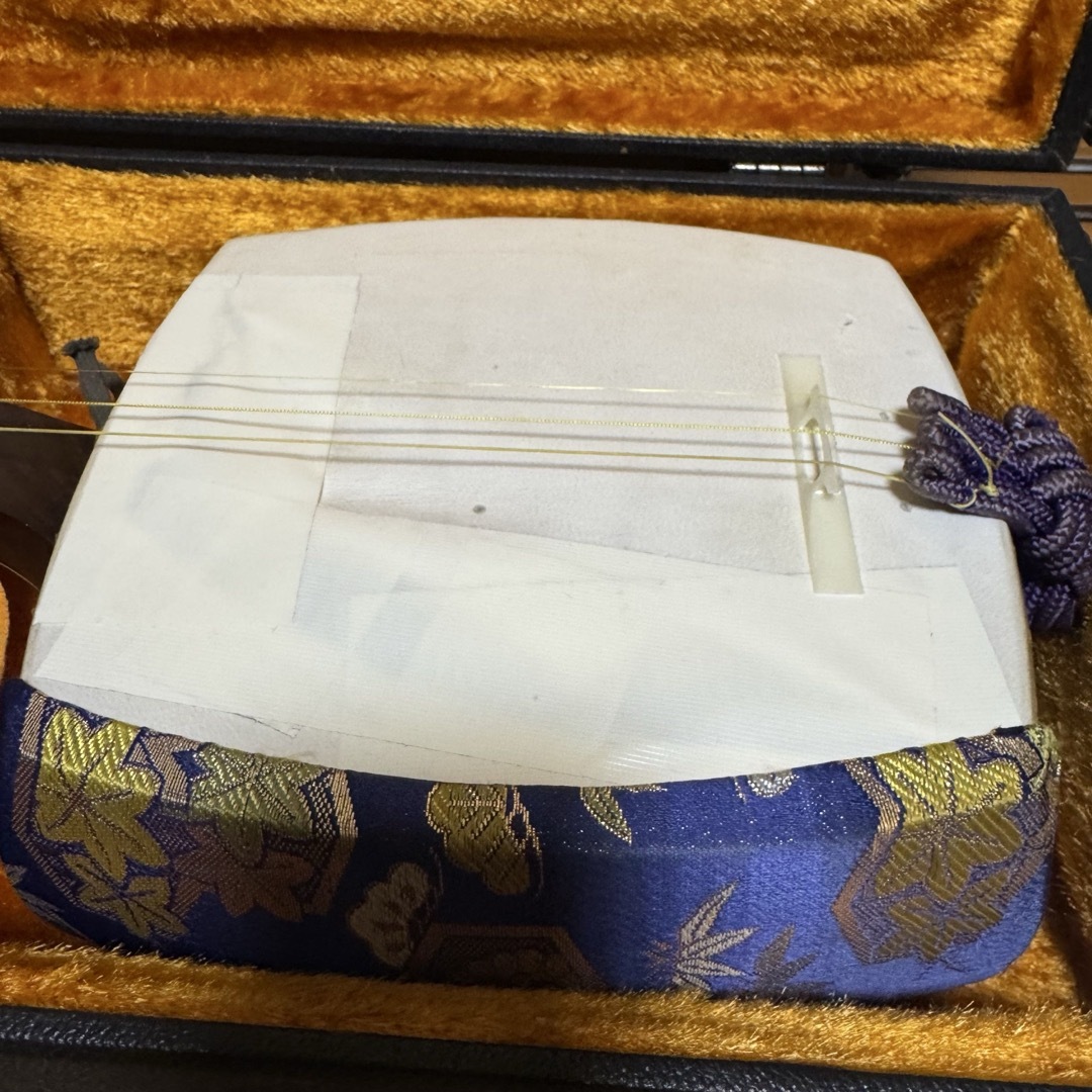 三味線 紫壇 中棹 丸打ち胴 破れ有り 本体ケース 2点セット 三味線 紫