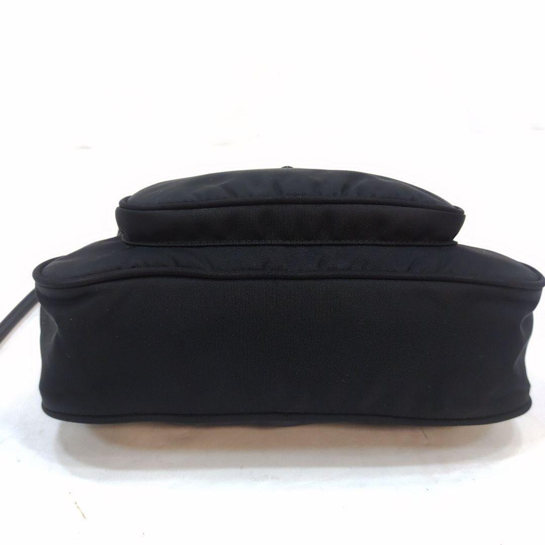 美品】プラダ アクセサリーポーチ レザー×ナイロン 編み込み 黒 1BC123