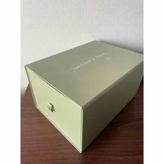 Van Cleef & Arpels - Van Cleef & Arpels ギフトボックス 収納 引出し