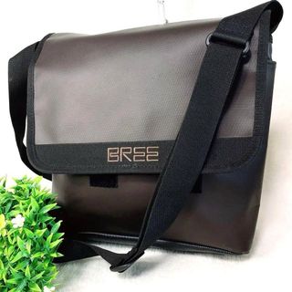 BREE（メッセンジャーバッグ）のフリマアイテム一覧