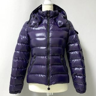 MONCLER（ダウンジャケット ・ パープル/紫色系）のフリマアイテム一覧