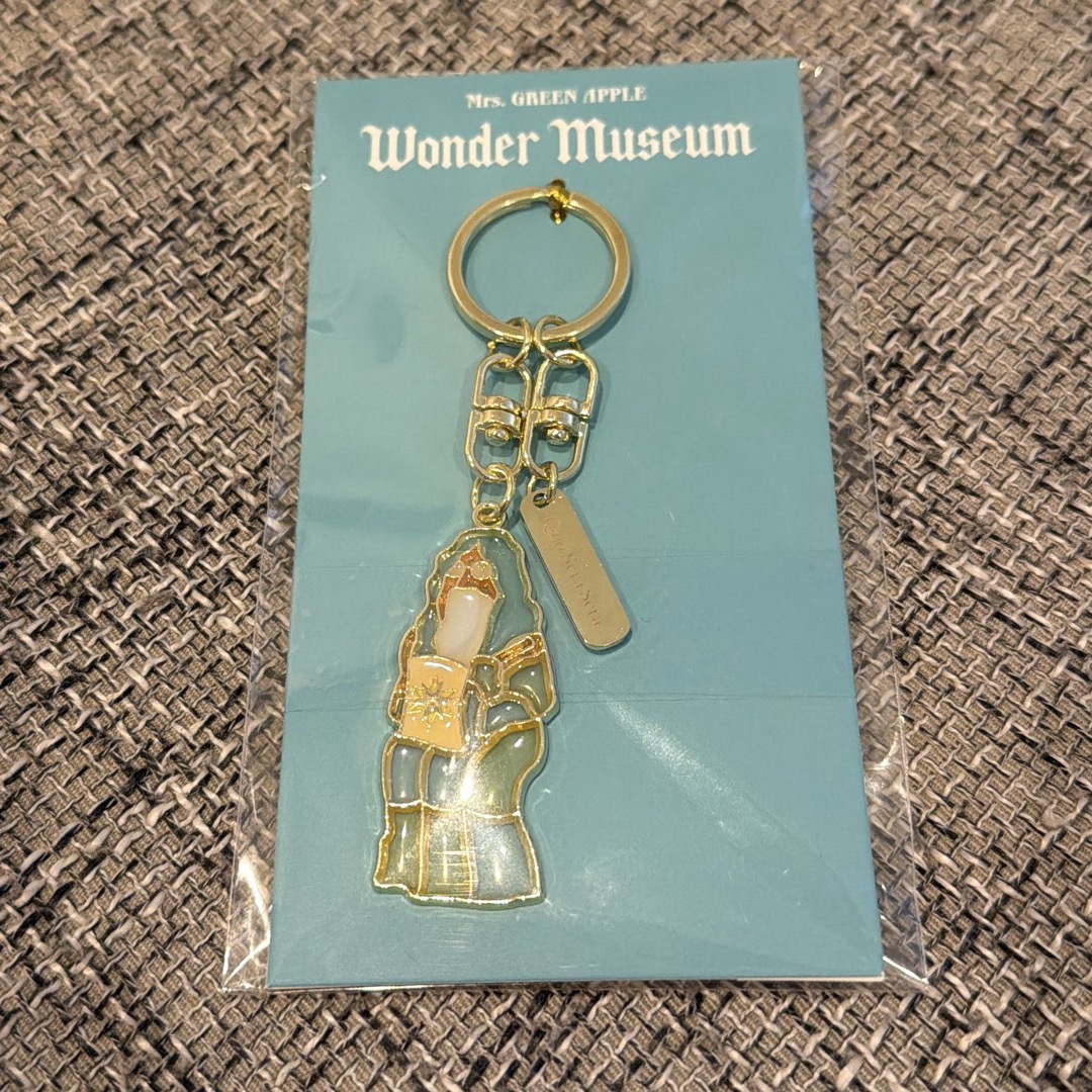 ミセス ワンダーミュージアム ステンドグラスキーホルダー 【未開封