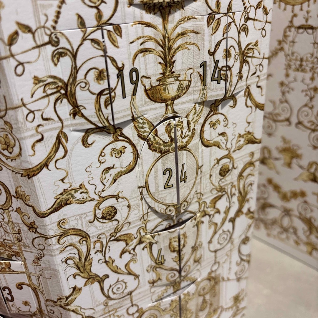 Christian Dior - Dior アドベントカレンダー2025の通販 by kzskzs's