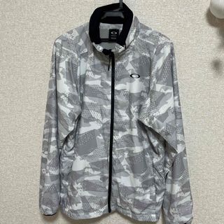 Oakley（ナイロンジャケット）のフリマアイテム一覧