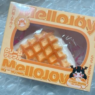 Mellojoy メロジョイ スクイーズ クリームワッフル 三角の通販 by もぐ