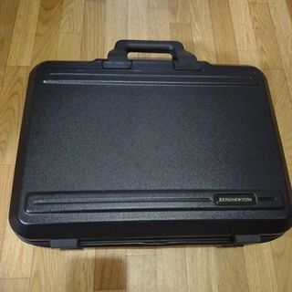 ZERO HALLIBURTON - ZERO HALLIBURTON ゼロハリバートン クリア