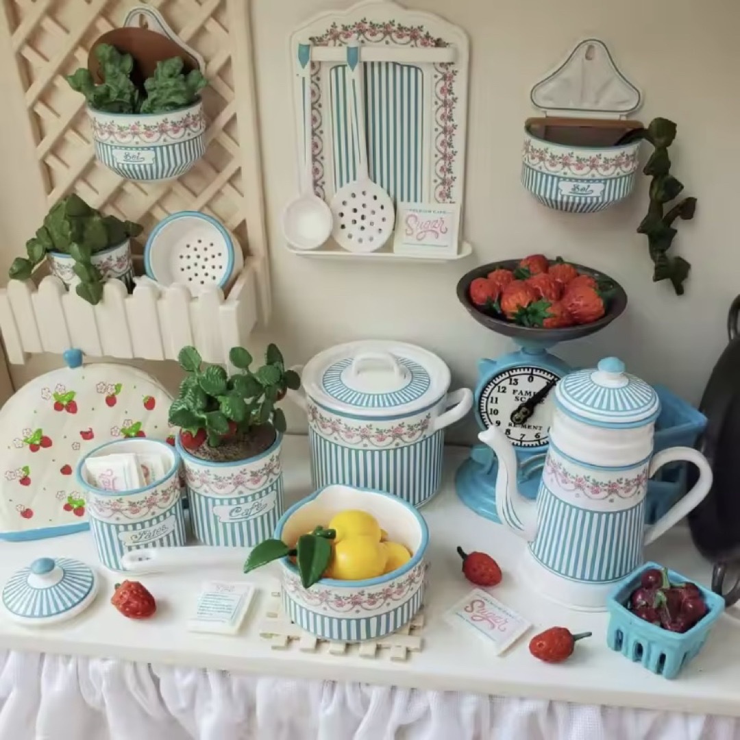 ミニチュア キッチン雑貨 ブルーストライプ 西洋雑貨 ドールハウス 1/6