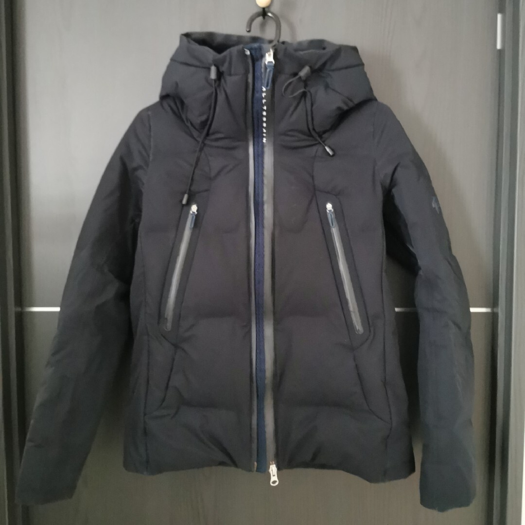 DESCENTE ALLTERRAIN - ドレステリア別注 水沢ダウン デサント