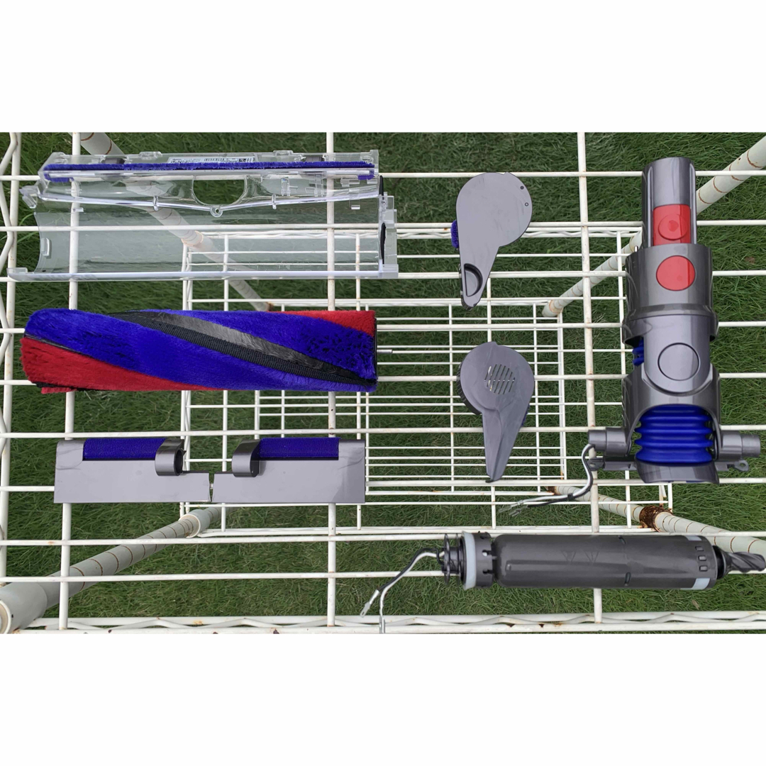 Dyson - 【美品】ダイソン SV21 SV33 スリムソフトローラークリーナー