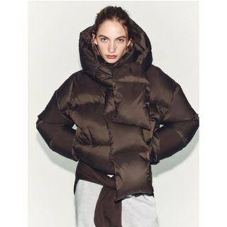 ZARA（ダウンジャケット）のフリマアイテム一覧