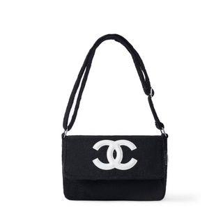 CHANEL（ショルダーバッグ）のフリマアイテム一覧