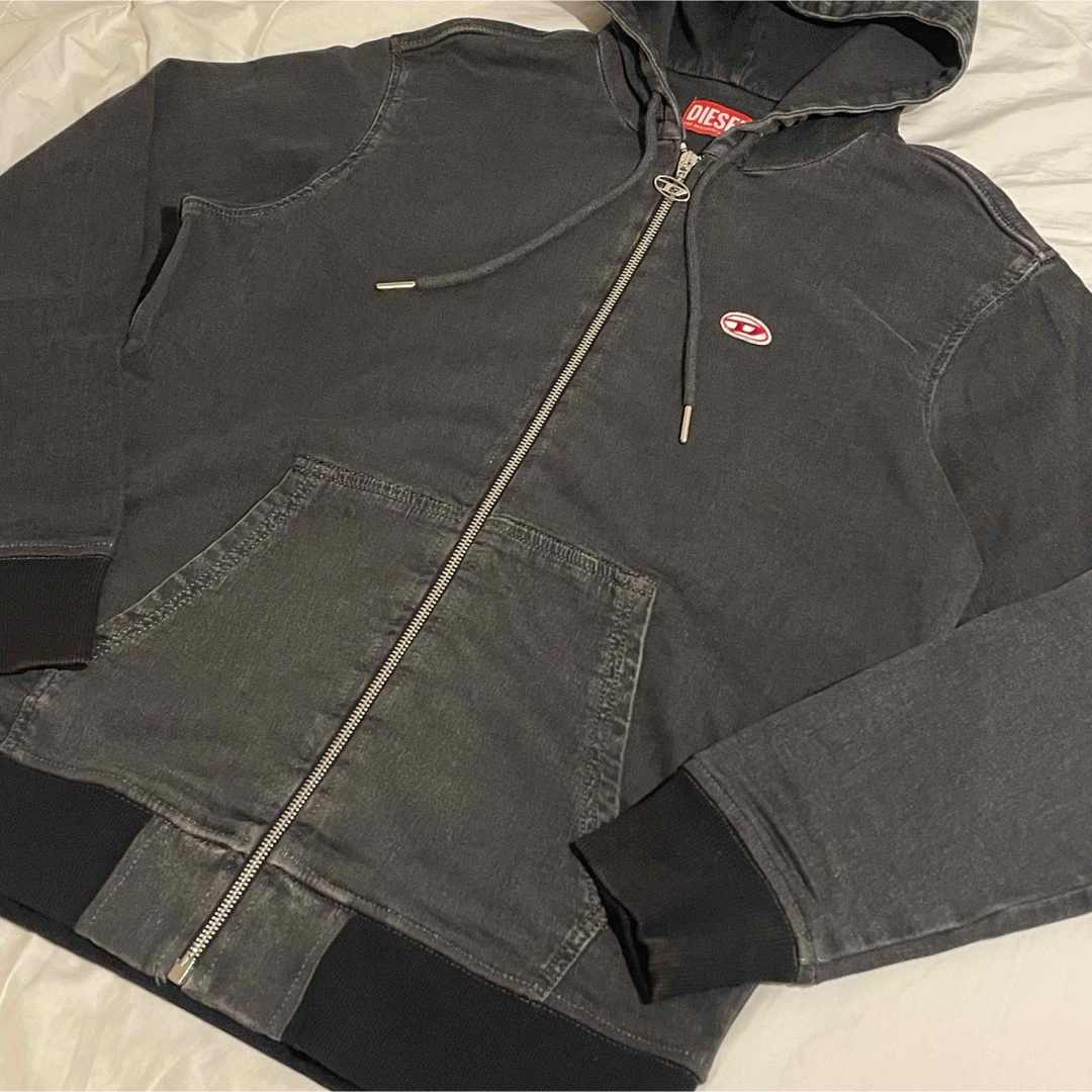 DIESEL - DIESEL D-GIR-NE A03938 069ZEジップアップパーカー Mの通販