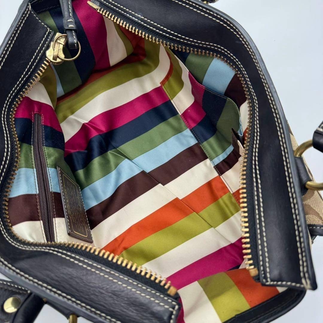 COACH - COACH Turn Lock Legacy Shoulder Bag Y2Kの通販 by まとまる