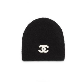 CHANEL（ニット帽/ビーニー ・ ホワイト/白色系）のフリマアイテム一覧