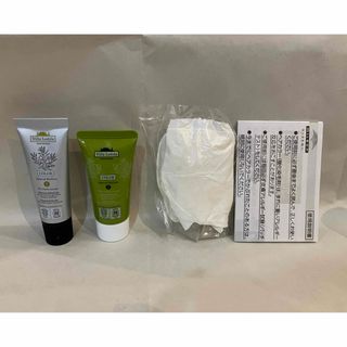 クイーンズヘナ クイーンズレッド2袋①の通販 by mikakojunjun's shop