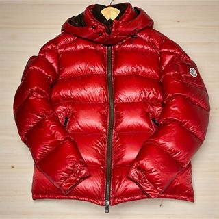 MONCLER（ダウンジャケット ・ レッド/赤色系）のフリマアイテム一覧